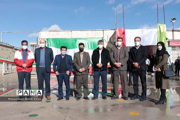 زنگ انقلاب در مدارس آباده