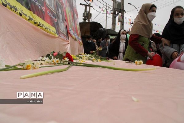 گلباران تمثال امام خمینی (ره) و شهدای انقلاب اسلامی شهرستان بهبهان