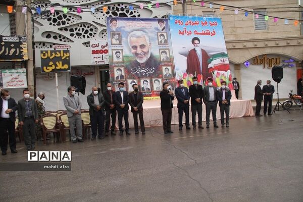 گلباران تمثال امام خمینی (ره) و شهدای انقلاب اسلامی شهرستان بهبهان