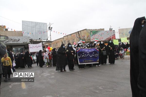 گلباران تمثال امام خمینی (ره) و شهدای انقلاب اسلامی شهرستان بهبهان