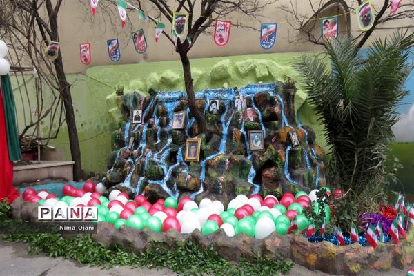 نواخته شدن زنگ انقلاب در منطقه 8