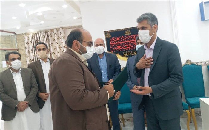 تجلیل از فرهنگیان جهادگر در سیل اخیر جنوب سیستان و بلوچستان