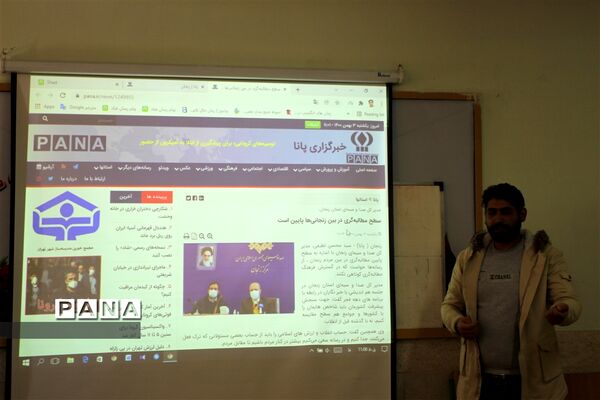 آموزش خبرنگاری دانش‌آموزان پسر زنجان