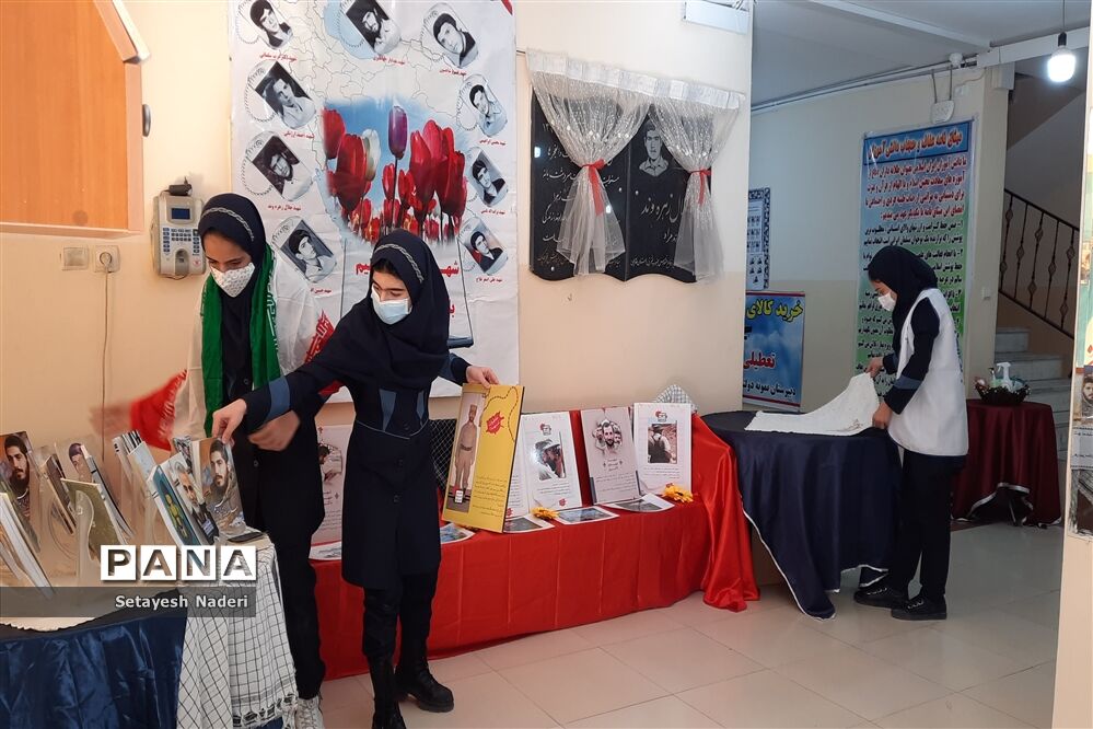 آماده‌سازی آموزشگاه شهید زهره‌وند به مناسبت ایام الله دهه فجر