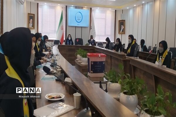 انتخابات مجلس دانش‌آموزی دختران ناحیه 3 مشهد مقدس