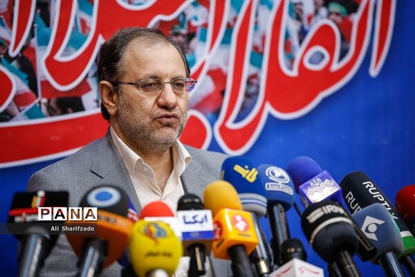 نشست خبری برنامه‌های دهه فجر