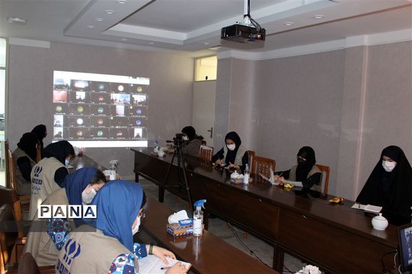 آموزش خبرنگاری دانش آموزان پیشتاز زنجان