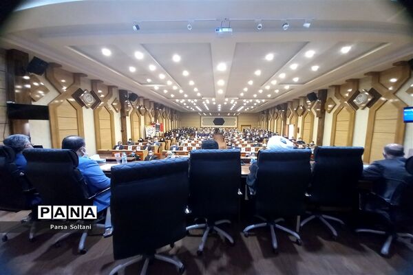 برگزاری شورای اداری و آیین تکریم و معارفه فرماندار کاشمر