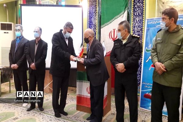 نواختن زنگ انقلاب در مدارس آموزش و پرورش ملارد