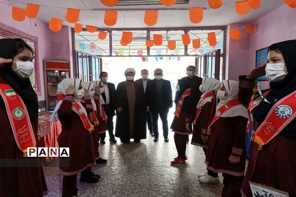 صدای زنگ انقلاب در دبستان دخترانه حضرت زینب ( س) در شهرستان قدس