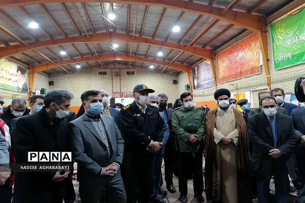 نواخته شدن زنگ گلبانگ انقلاب در استان اصفهان