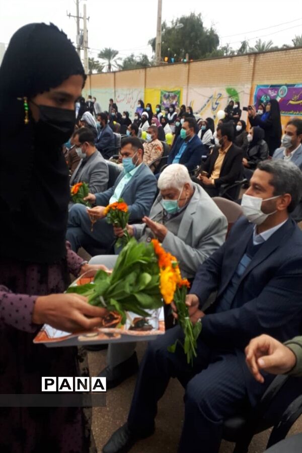 نواختن زنگ انقلاب در شهرستان حمیدیه