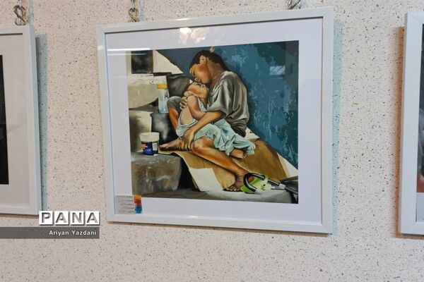 برگزاری نمایشگاه عکس و آثار هنری هنرجویان هنرستان هنر و اندیشه ناحیه یک شیراز