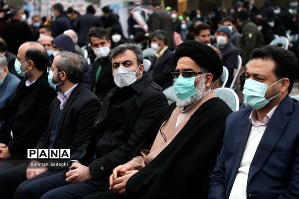 مراسم گرامیداشت ۱۲ بهمن در حرم امام خمینی (ره)