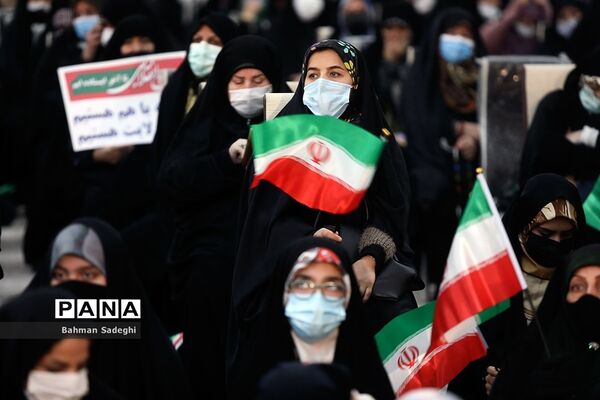 مراسم گرامیداشت ۱۲ بهمن در حرم امام خمینی (ره)