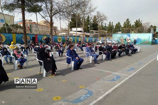 برگزاری همایش یاوران انقلاب در مدارس ناحیه۶ مشهد مقدس