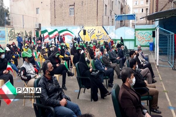 زنگ انقلاب در مدارس ورامین