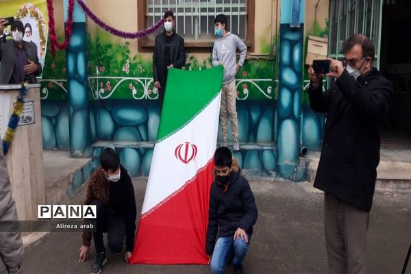 زنگ انقلاب در مدارس ورامین