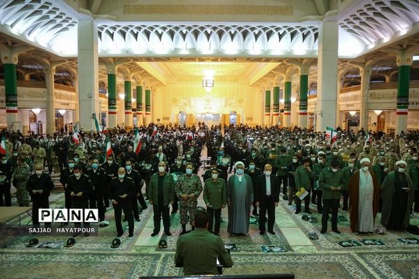 گرامیداشت ایام الله دهه فجر با حضور نیروهای مسلح در قم