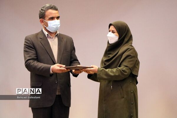 آیین تکریم و معارفه مدیرکل آموزش و پرورش آذربایجان غربی