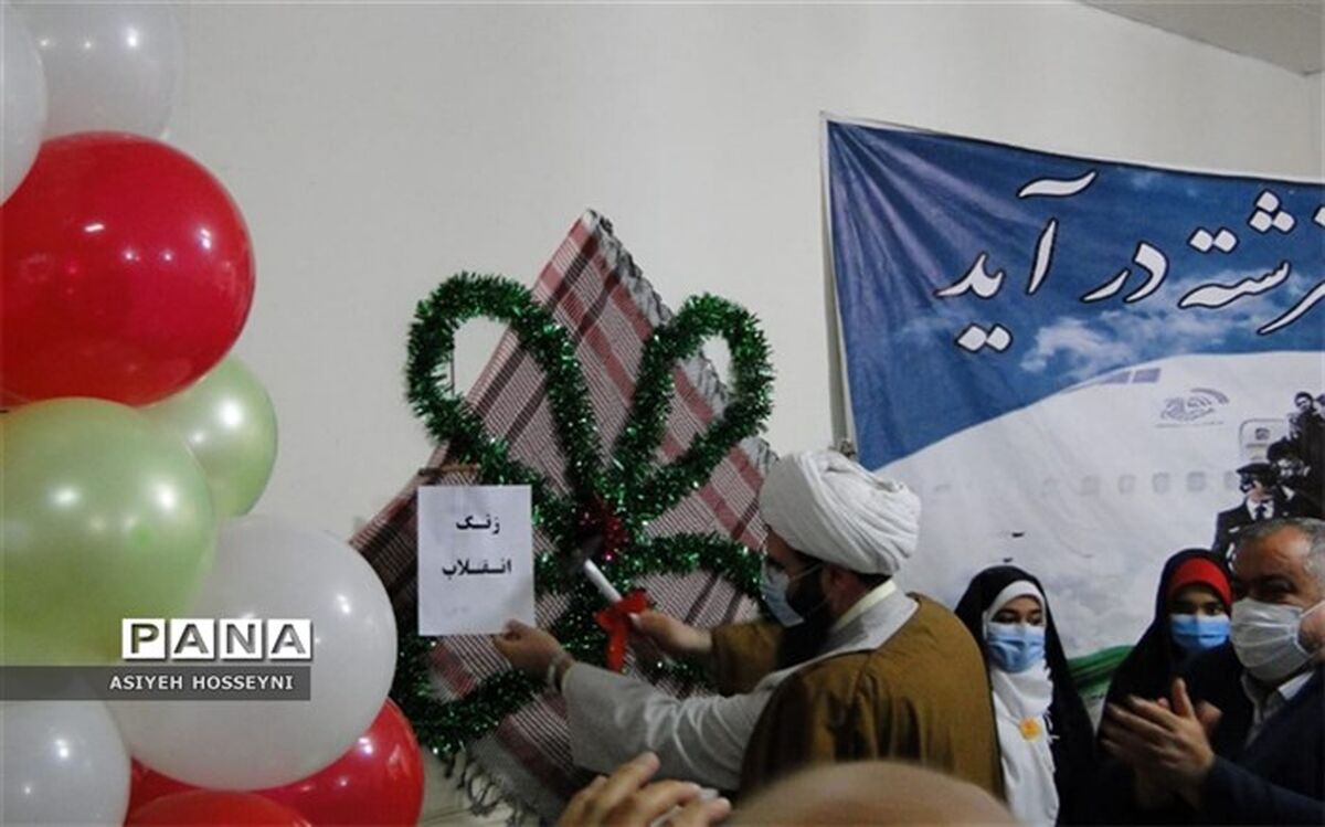 شرط سربلندی در مقابل قدرت‌های پوشالی دنیا، تسلیم  در مقابل خدا است