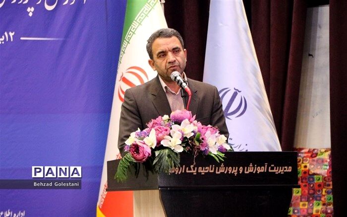 امروز گفتمان منحصر به فرد عدالت آموزشی و تربیتی براساس ارزش‌های دینی و مبانی تربیتی مورد توجه است