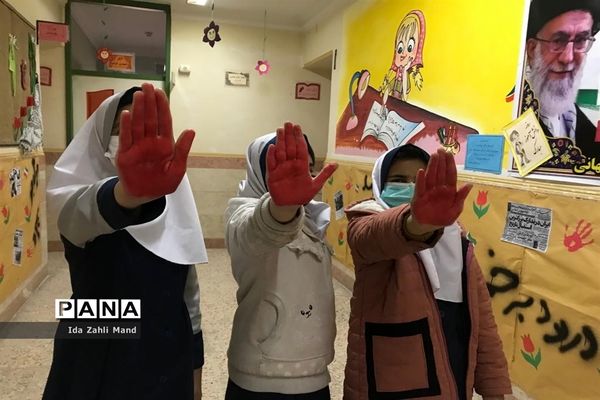 برگزاری  دهه فجر در مدرسه توفیق شهرستان رباط‌کریم