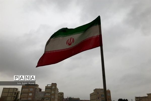 برگزاری  دهه فجر در مدرسه توفیق شهرستان رباط‌کریم