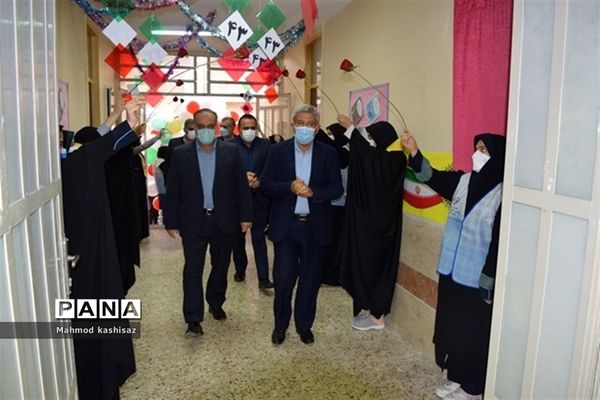 نواختن زنگ انقلاب در ناحیه ۳ اهواز