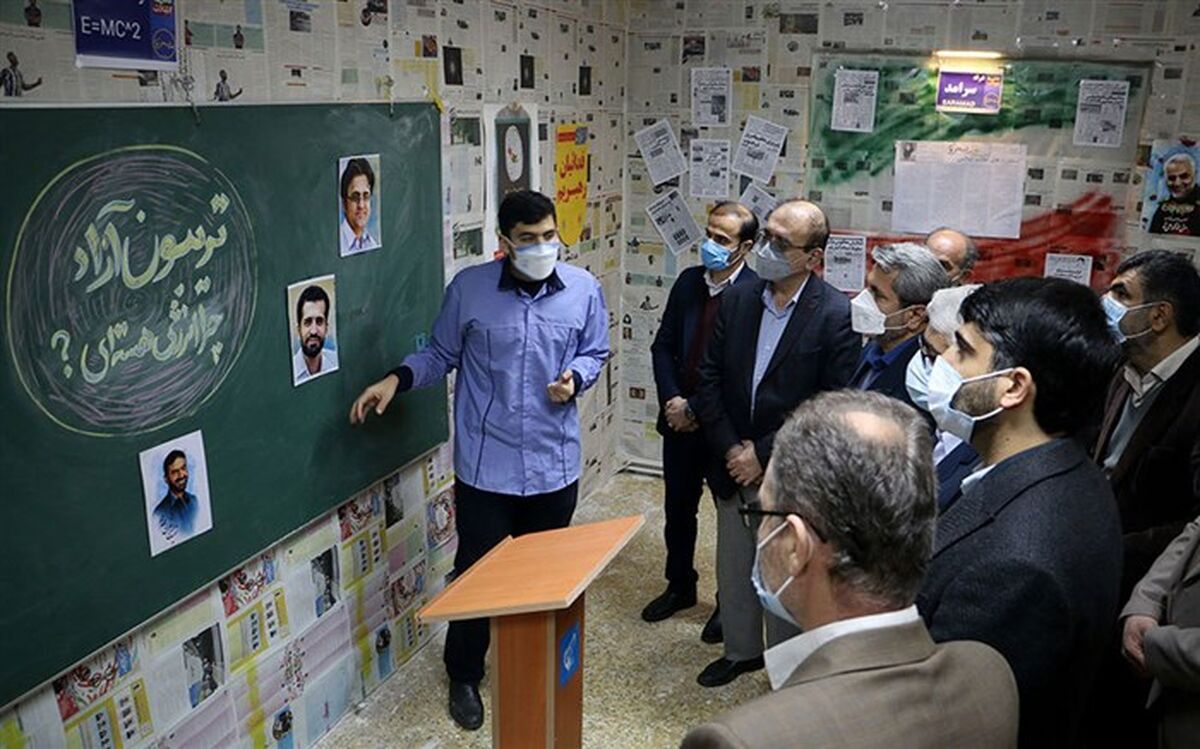 نمایشگاه مدرسه انقلاب در مدارس استان گیلان افتتاح شد