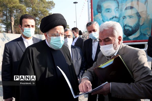 تجدید میثاق رییس جمهوری و  اعضای هیأت دولت با آرمان‌های امام راحل و شهدای انقلاب اسلامی