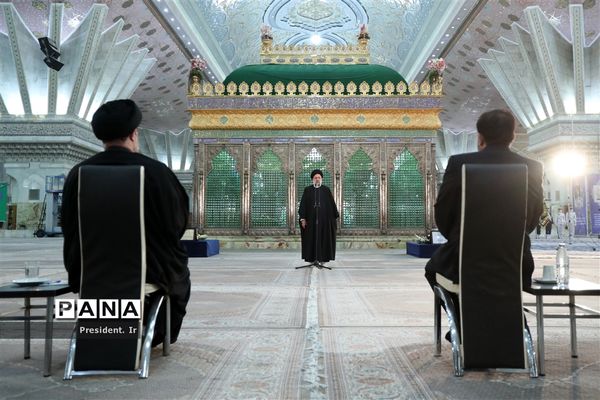 تجدید میثاق رییس جمهوری و  اعضای هیأت دولت با آرمان‌های امام راحل و شهدای انقلاب اسلامی