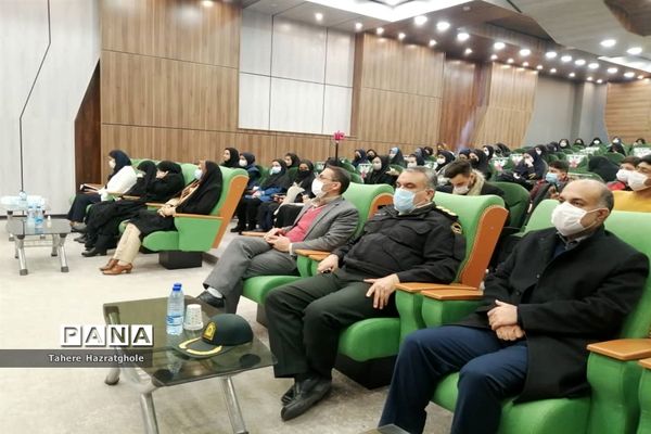 نشست روسای شورای دانش‌آموزی مدارس