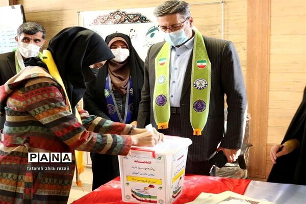 انتخابات یازدهمین دوره مجلس  دانش‌آموزی ناحیه دو قزوین