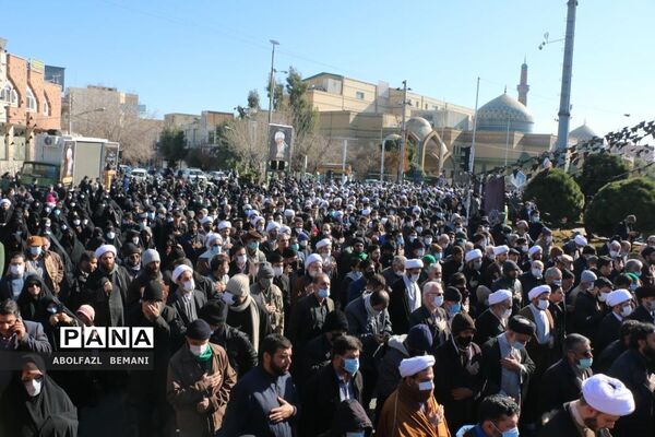 تشییع پیکر آیت الله صافی گلپایگانی در قم-1