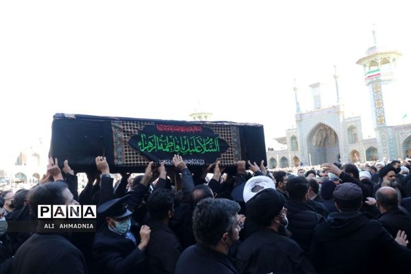 تشییع پیکر آیت الله صافی گلپایگانی در قم-2