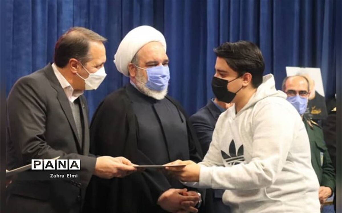 درخشش دانش‌آموز خبرنگار و  عکاس پانا در جشنواره رسانه‌ای ابوذر