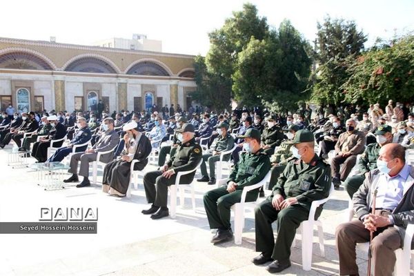 مراسم مهمانی لاله‌ها در گلزار شهدای بوشهر