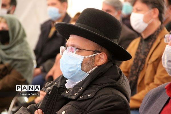 شانزدهمین آیین ملی عطرافشانی و گلباران مزارشهدای ادیان توحیدی در اسلامشهر