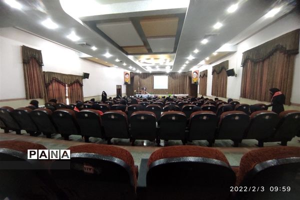 گردهمایی مربیان سازمان دانش‌آموزی شهرستان برخوار