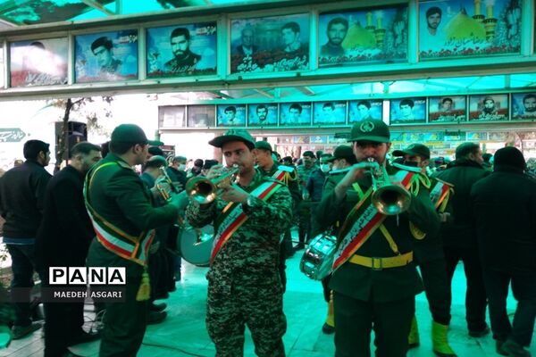 آیین مهمانی لاله ها در قم به مناسبت دهه فجر-2