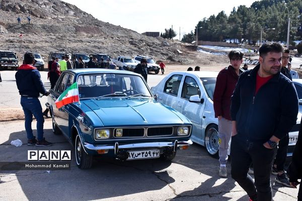 همایش اتومبیل‌سواری و موتورسواری به میزبانی شهر محلات