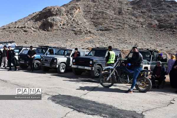 همایش اتومبیل‌سواری و موتورسواری به میزبانی شهر محلات