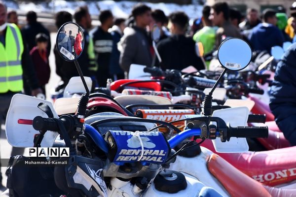 همایش اتومبیل‌سواری و موتورسواری به میزبانی شهر محلات