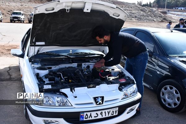 همایش اتومبیل‌سواری و موتورسواری به میزبانی شهر محلات