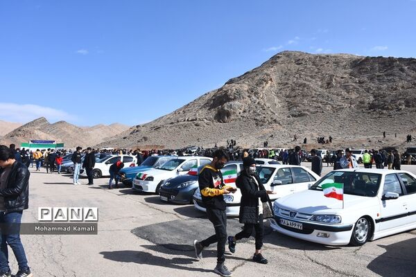 همایش اتومبیل‌سواری و موتورسواری به میزبانی شهر محلات