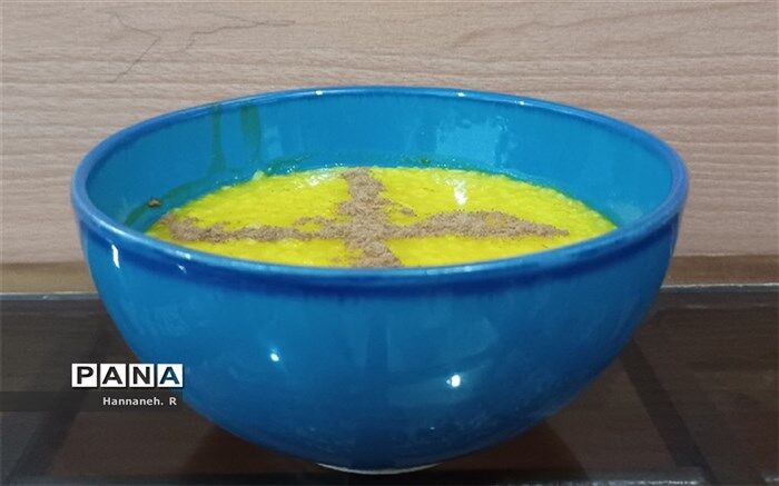 پخت و توزیع نذزی  به مناسبت شهادت دهمین نور ولایت و امامت