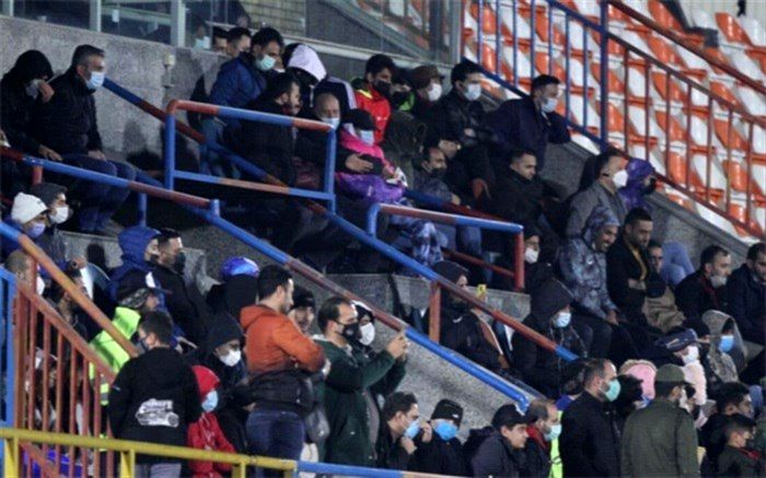 بازی با استقلال بدون تماشاگر بود اما استقلال در ورزشگاه تماشاگر داشت