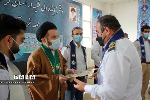 دیدار اعضای سازمان دانش‌آموزی لرستان با نماینده ولی فقیه در استان