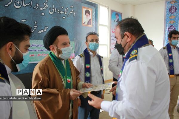 دیدار اعضای سازمان دانش‌آموزی لرستان با نماینده ولی فقیه در استان
